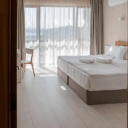 Hotell St. Panteleimon