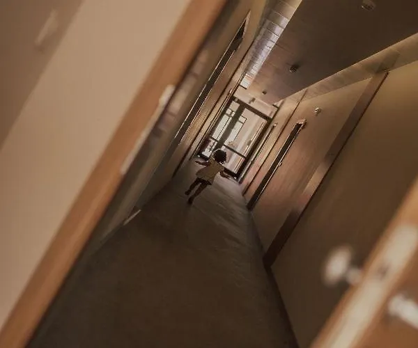 מלון St. Panteleimon 3*