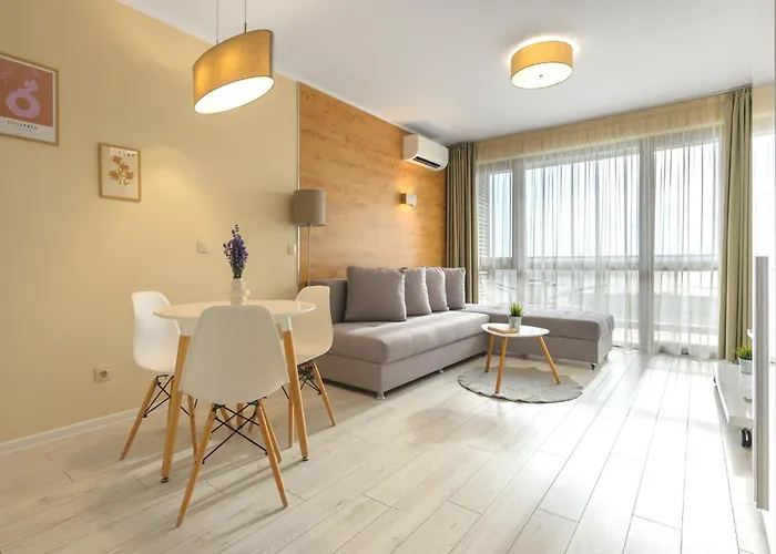 מלון St. Panteleimon 3*