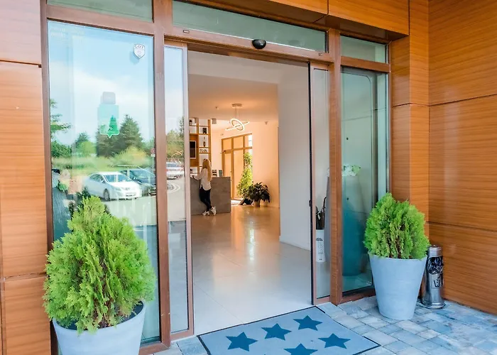 St. Panteleimon נסבר