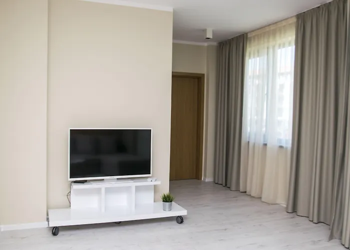 מלון St. Panteleimon 3*