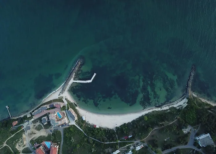 St. Panteleimon נסבר